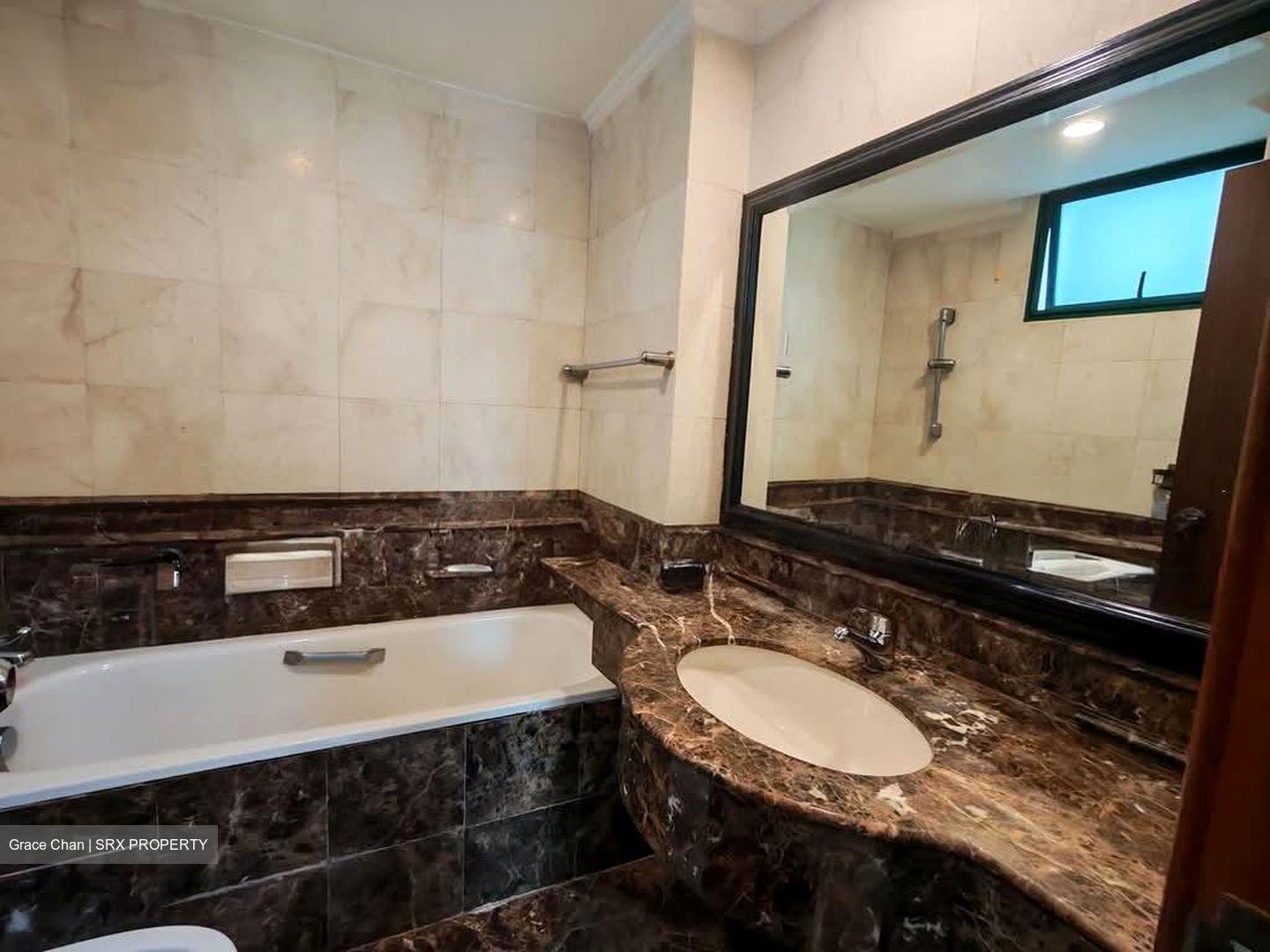 Parc Palais (D21), Condominium #548859101